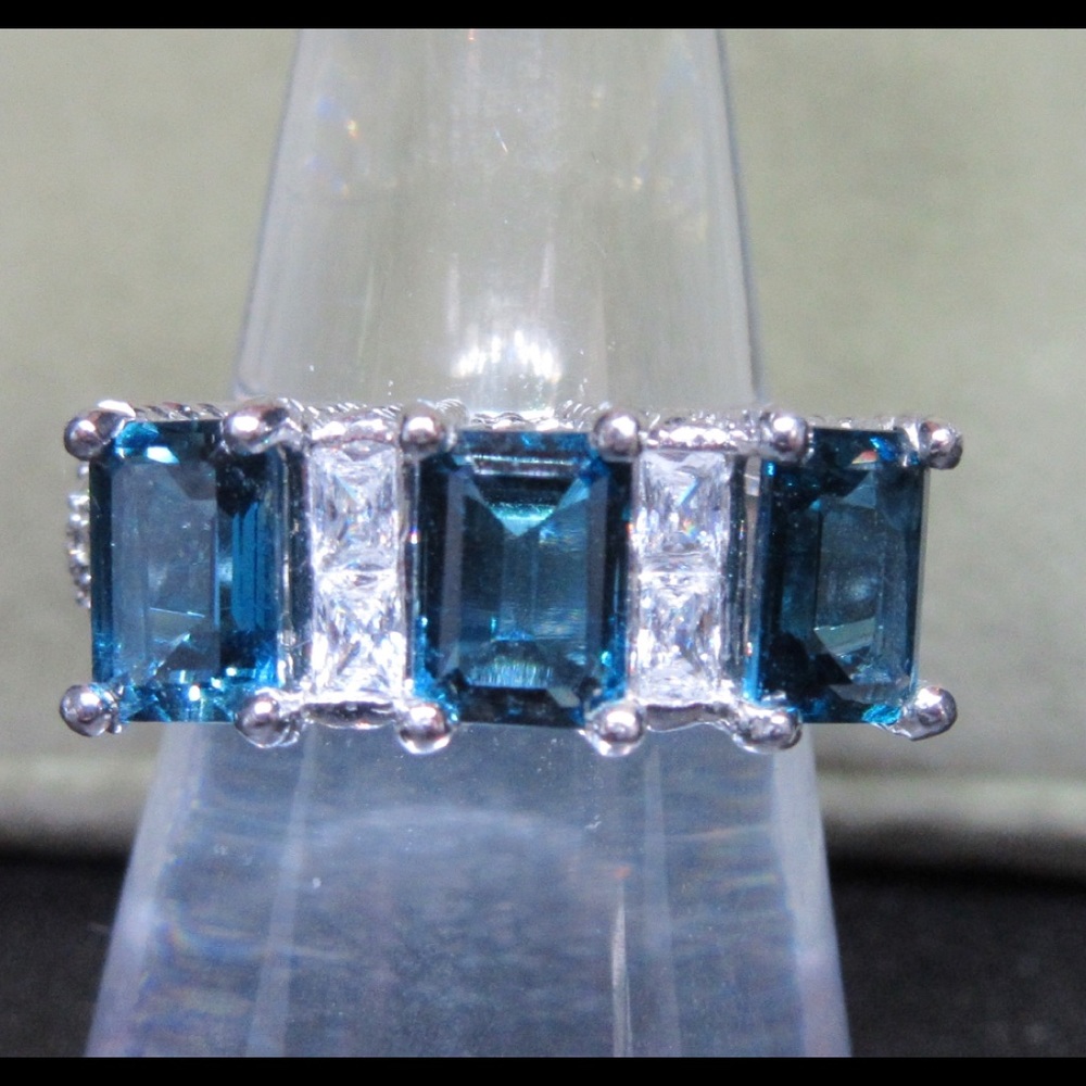 Judith Ripka Blue Topaz/CZ Ring Sz 7